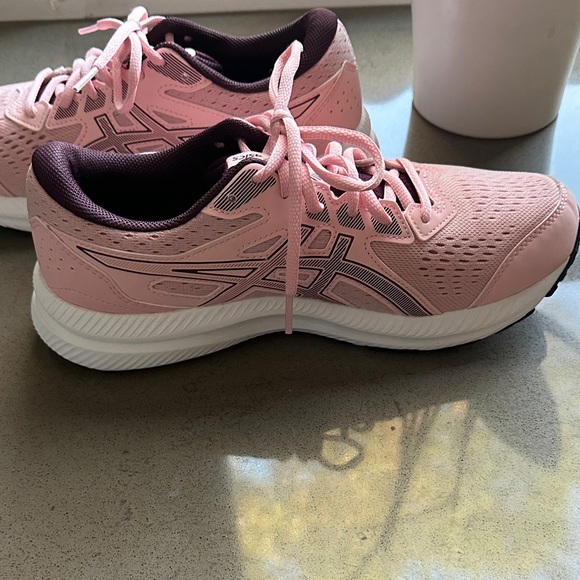 ASICS Women's Gel-Contend 8 Running Shoes in Pink and Burgundy size 8.5 😎 - Picture 7 of 16